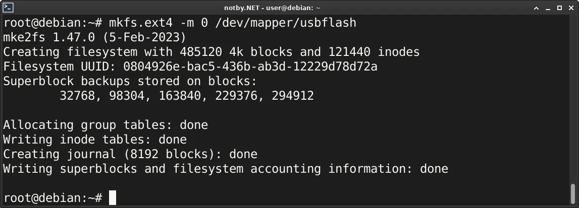 Успешно создана файловая система ext4 для устройства /dev/mapper/usbflash через консольную команду “mkfs.ext4 -m 0 /dev/mapper/usbflash” в Debian