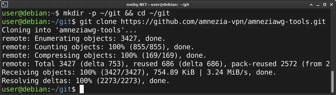 Репозиторий amneziawg-tools скопирован с github командой “git clone https://github.com/amnezia-vpn/amneziawg-tools.git” в консоли Debian, выведены сообщения процесса клонирования репозитория