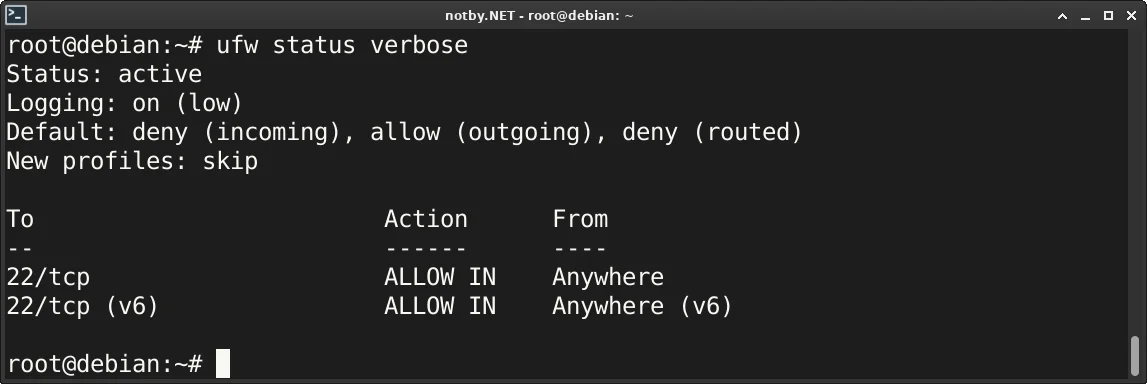 Вывод статуса и списка правил файрвола командой “ufw status verbose” на удаленном Debian сервере. По умолчанию запрещен входящий трафик и разрешен исходящий трафик, открыт TCP порт 22 дня доступа к SSH серверу.